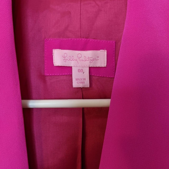 Hot pink blazer - Picture 2 of 3